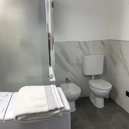 Casa Nina Seconda - *